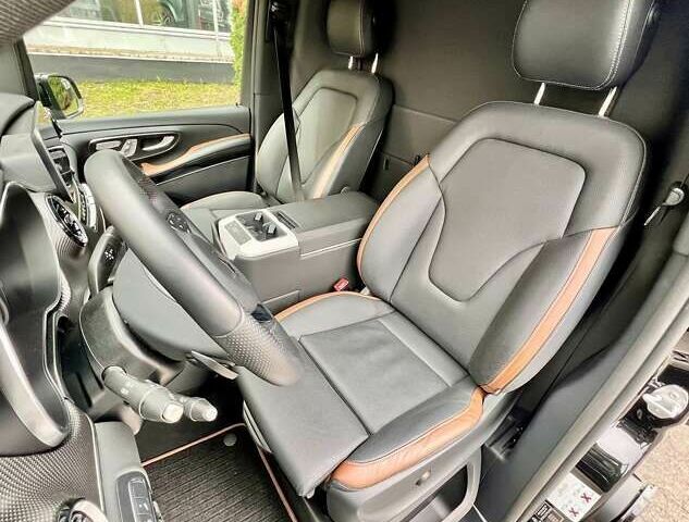 Мерседес В-Класс, объемом двигателя 2.1 л и пробегом 28 тыс. км за 134999 $, фото 20 на Automoto.ua