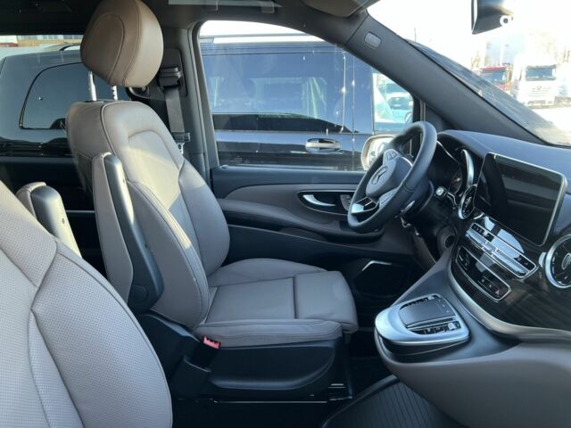 Мерседес В-Класс, объемом двигателя 1.95 л и пробегом 1 тыс. км за 98681 $, фото 4 на Automoto.ua