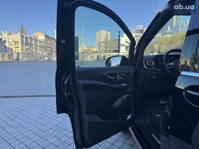 Мерседес В-Класс, объемом двигателя 1.9 л и пробегом 1 тыс. км за 160000 $, фото 16 на Automoto.ua