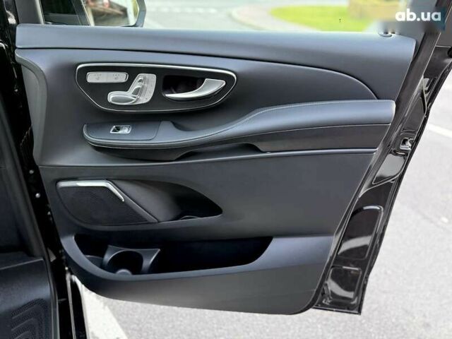 Мерседес В-Класс, объемом двигателя 2 л и пробегом 38 тыс. км за 135500 $, фото 26 на Automoto.ua