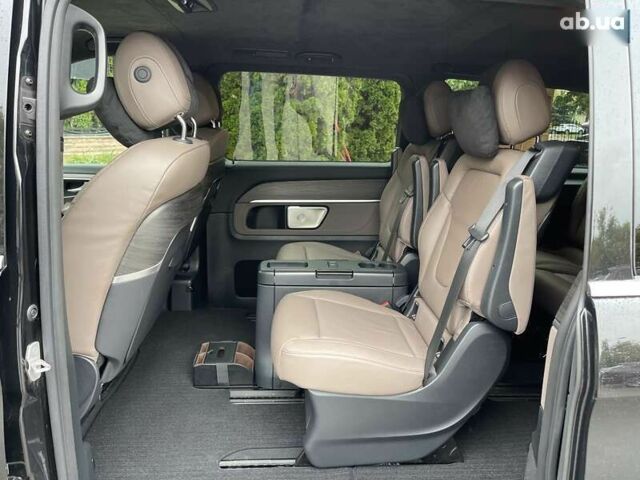 Мерседес В-Класс, объемом двигателя 2.1 л и пробегом 13 тыс. км за 135500 $, фото 25 на Automoto.ua