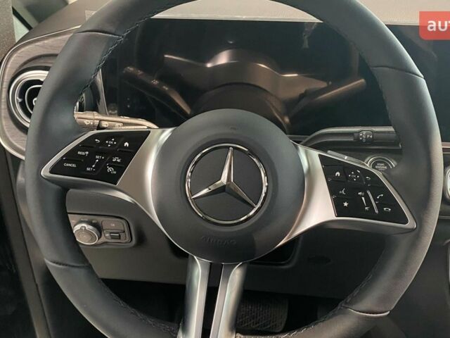 Мерседес В-Класс, объемом двигателя 2.14 л и пробегом 0 тыс. км за 104755 $, фото 19 на Automoto.ua