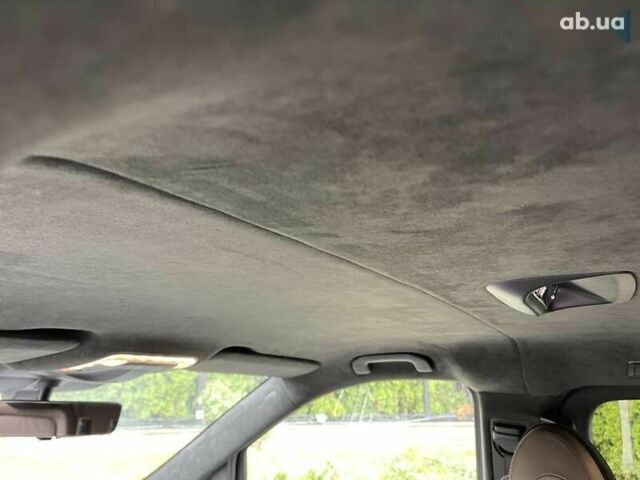 Мерседес В-Класс, объемом двигателя 2.1 л и пробегом 13 тыс. км за 135500 $, фото 22 на Automoto.ua
