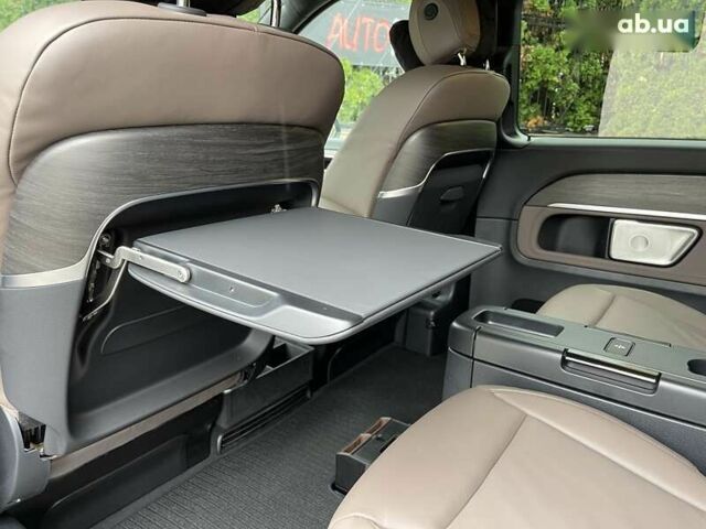 Мерседес В-Класс, объемом двигателя 2.1 л и пробегом 13 тыс. км за 135500 $, фото 24 на Automoto.ua