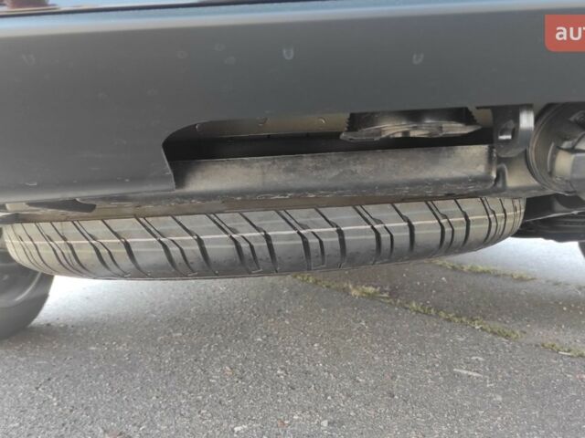 Мерседес В-Клас, об'ємом двигуна 2.14 л та пробігом 0 тис. км за 147834 $, фото 27 на Automoto.ua