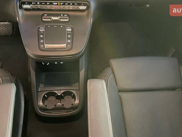 Мерседес В-Класс, объемом двигателя 2.14 л и пробегом 0 тыс. км за 101251 $, фото 16 на Automoto.ua