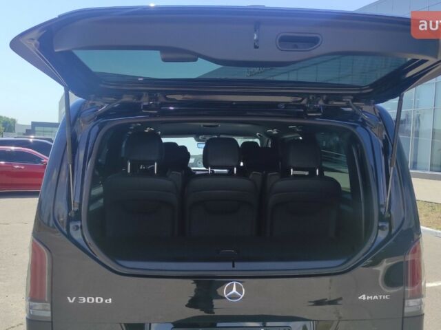 Мерседес В-Клас, об'ємом двигуна 2.14 л та пробігом 0 тис. км за 147834 $, фото 4 на Automoto.ua
