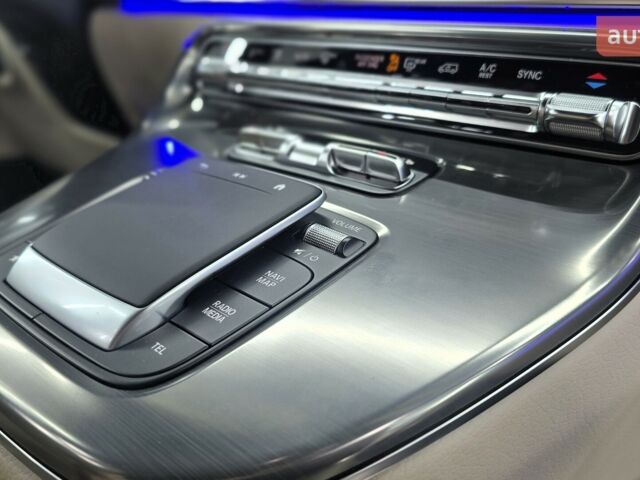 Мерседес В-Класс, объемом двигателя 2.14 л и пробегом 0 тыс. км за 124574 $, фото 30 на Automoto.ua