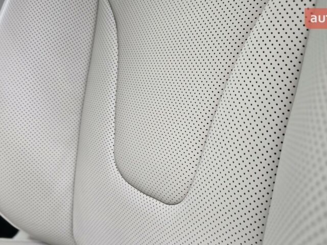 Мерседес В-Класс, объемом двигателя 2.14 л и пробегом 0 тыс. км за 124574 $, фото 41 на Automoto.ua