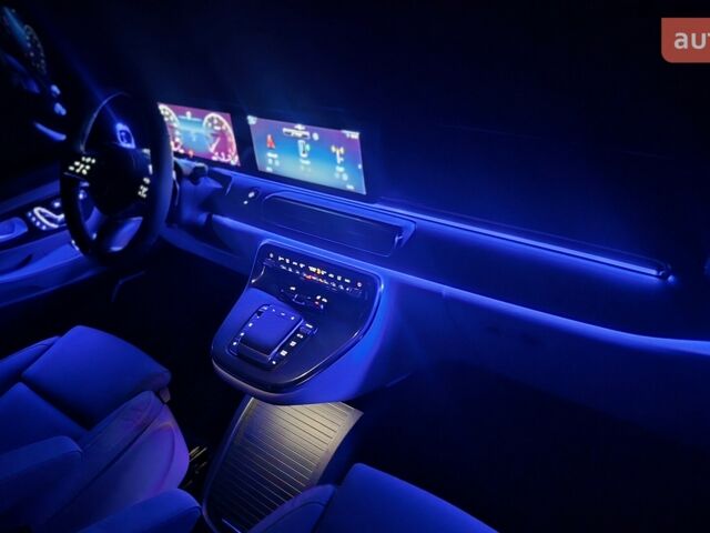 Мерседес В-Класс, объемом двигателя 2.14 л и пробегом 0 тыс. км за 124574 $, фото 48 на Automoto.ua