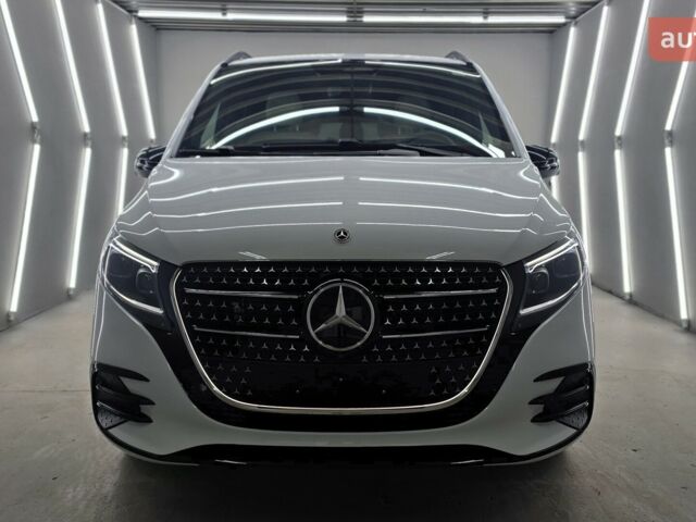 Мерседес В-Класс, объемом двигателя 2.14 л и пробегом 0 тыс. км за 124574 $, фото 2 на Automoto.ua