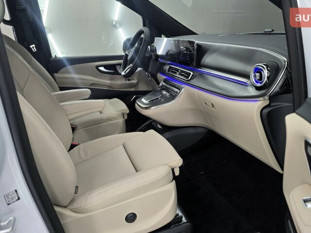 Мерседес В-Класс, объемом двигателя 2.14 л и пробегом 0 тыс. км за 124574 $, фото 24 на Automoto.ua