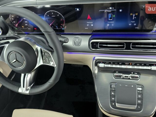 Мерседес В-Класс, объемом двигателя 2.14 л и пробегом 0 тыс. км за 124574 $, фото 28 на Automoto.ua