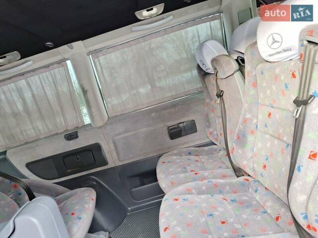 Сірий Мерседес В-Клас, об'ємом двигуна 2.2 л та пробігом 445 тис. км за 5900 $, фото 35 на Automoto.ua