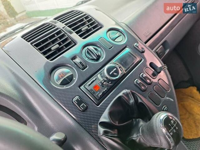 Сірий Мерседес В-Клас, об'ємом двигуна 2.2 л та пробігом 445 тис. км за 5900 $, фото 50 на Automoto.ua