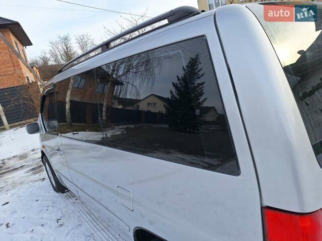 Сірий Мерседес В-Клас, об'ємом двигуна 2.2 л та пробігом 445 тис. км за 5900 $, фото 10 на Automoto.ua