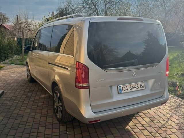 Сірий Мерседес В-Клас, об'ємом двигуна 2.14 л та пробігом 163 тис. км за 29000 $, фото 2 на Automoto.ua