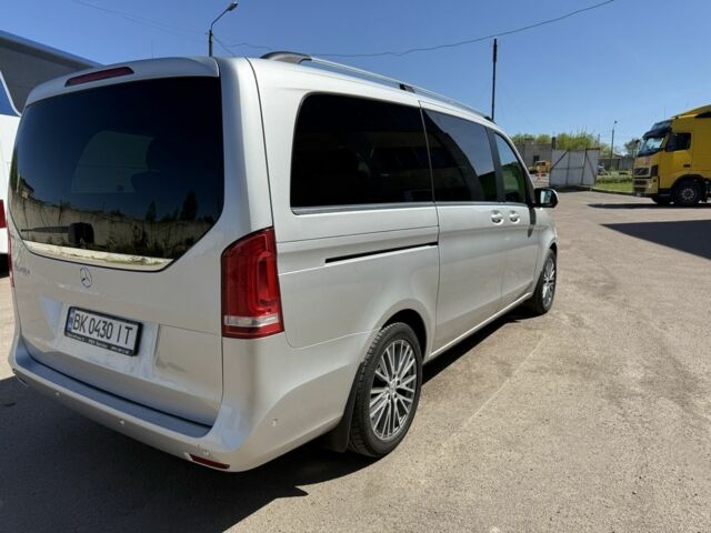 Серый Мерседес В-Класс, объемом двигателя 2.1 л и пробегом 300 тыс. км за 29900 $, фото 2 на Automoto.ua