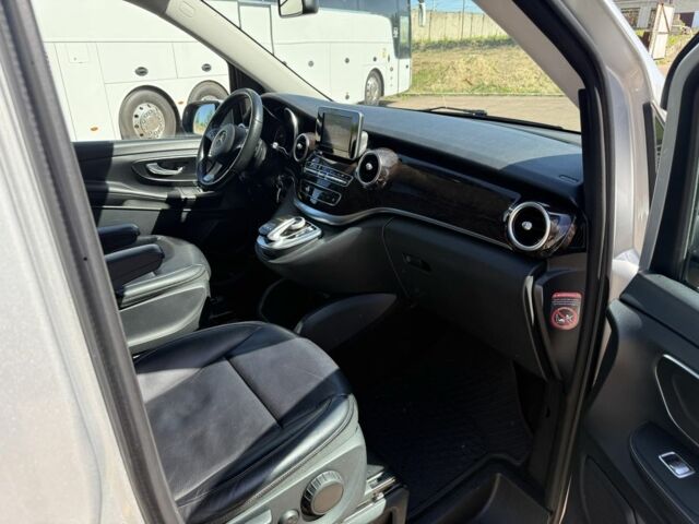 Серый Мерседес В-Класс, объемом двигателя 2.1 л и пробегом 300 тыс. км за 29900 $, фото 3 на Automoto.ua