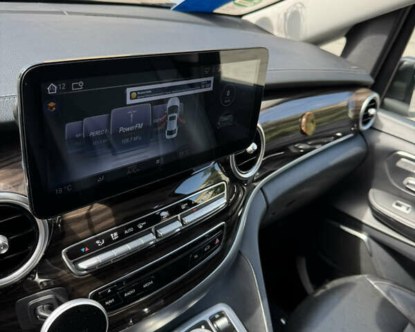 Серый Мерседес В-Класс, объемом двигателя 2.14 л и пробегом 145 тыс. км за 59000 $, фото 25 на Automoto.ua