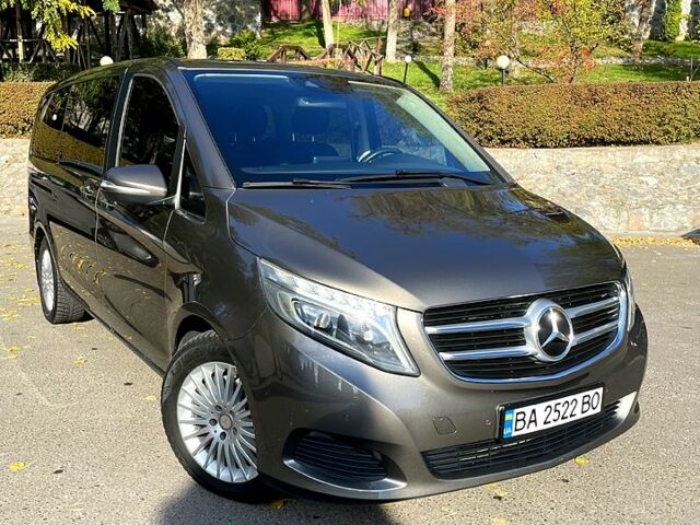 Мерседес В-Класс 2015 в Кропивницком (Кировограде) на Automoto.ua Серый Мерседес В-Класс, объемом двигателя 2.1 л и пробегом 350 тыс. км за 31000 $, фото 2 на Automoto.ua