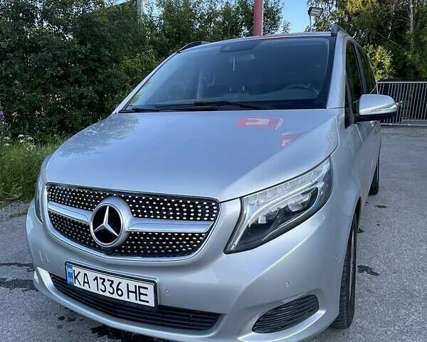 Сірий Мерседес В-Клас, об'ємом двигуна 2.14 л та пробігом 210 тис. км за 30000 $, фото 20 на Automoto.ua