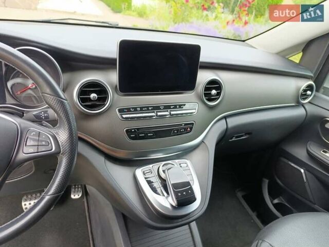 Серый Мерседес В-Класс, объемом двигателя 2.14 л и пробегом 158 тыс. км за 49053 $, фото 19 на Automoto.ua