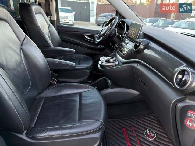 Мерседес В-Класс 2017 в Харькове на Automoto.ua Серый Мерседес В-Класс, объемом двигателя 2.14 л и пробегом 307 тыс. км за 37500 $, фото 19 на Automoto.ua