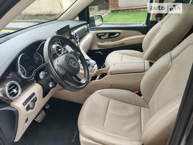 Серый Мерседес В-Класс, объемом двигателя 2.14 л и пробегом 230 тыс. км за 45000 $, фото 10 на Automoto.ua