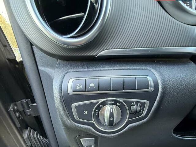 Сірий Мерседес В-Клас, об'ємом двигуна 2.14 л та пробігом 246 тис. км за 35500 $, фото 12 на Automoto.ua