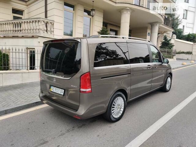 Серый Мерседес В-Класс, объемом двигателя 2.14 л и пробегом 230 тыс. км за 45000 $, фото 7 на Automoto.ua