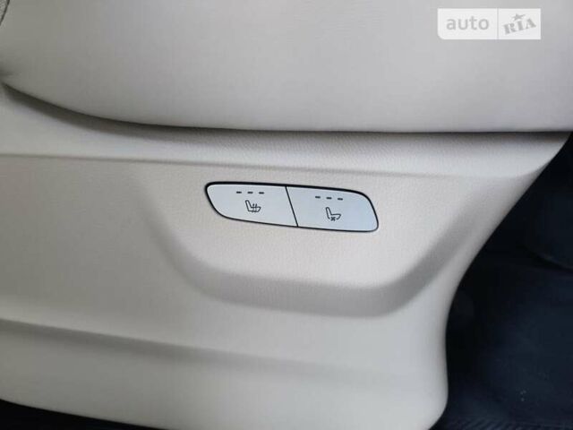 Серый Мерседес В-Класс, объемом двигателя 2.14 л и пробегом 230 тыс. км за 45000 $, фото 16 на Automoto.ua