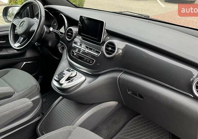 Мерседес В-Класс 2017 в Хмельницком на Automoto.ua Серый Мерседес В-Класс, объемом двигателя 2.14 л и пробегом 165 тыс. км за 47900 $, фото 5 на Automoto.ua