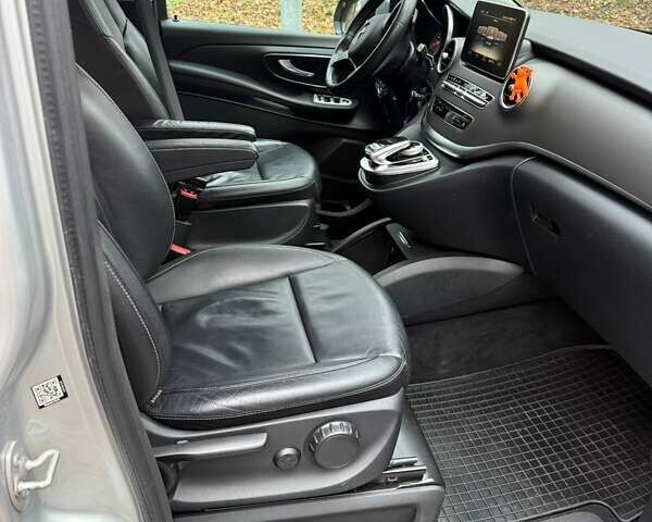 Серый Мерседес В-Класс, объемом двигателя 2.14 л и пробегом 290 тыс. км за 38999 $, фото 7 на Automoto.ua