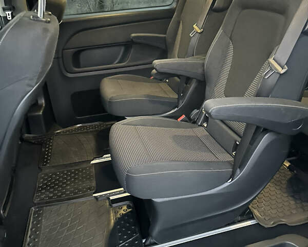 Серый Мерседес В-Класс, объемом двигателя 2.2 л и пробегом 241 тыс. км за 49000 $, фото 10 на Automoto.ua