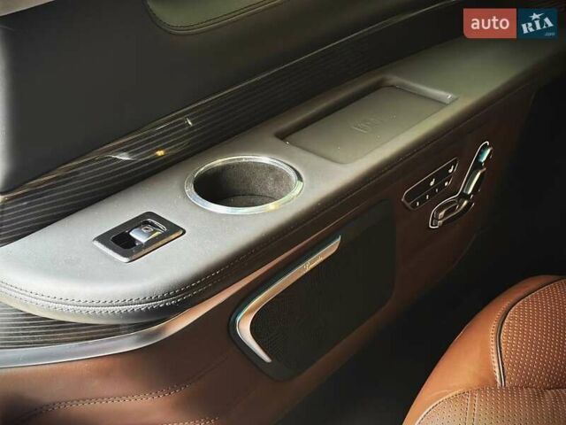 Сірий Мерседес В-Клас, об'ємом двигуна 1.95 л та пробігом 69 тис. км за 77777 $, фото 50 на Automoto.ua