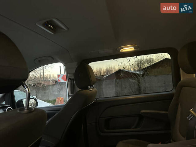 Серый Мерседес В-Класс, объемом двигателя 2.2 л и пробегом 241 тыс. км за 49000 $, фото 18 на Automoto.ua