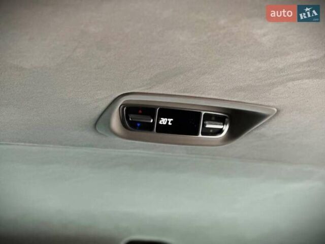 Сірий Мерседес В-Клас, об'ємом двигуна 2.14 л та пробігом 69 тис. км за 79500 $, фото 42 на Automoto.ua
