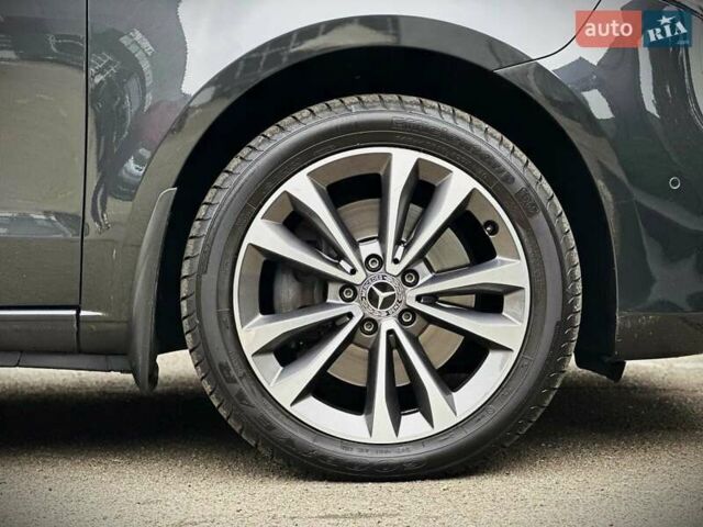 Сірий Мерседес В-Клас, об'ємом двигуна 2.14 л та пробігом 69 тис. км за 79500 $, фото 11 на Automoto.ua