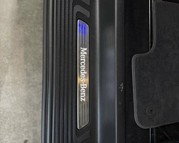 Серый Мерседес В-Класс, объемом двигателя 2.14 л и пробегом 101 тыс. км за 71000 $, фото 19 на Automoto.ua