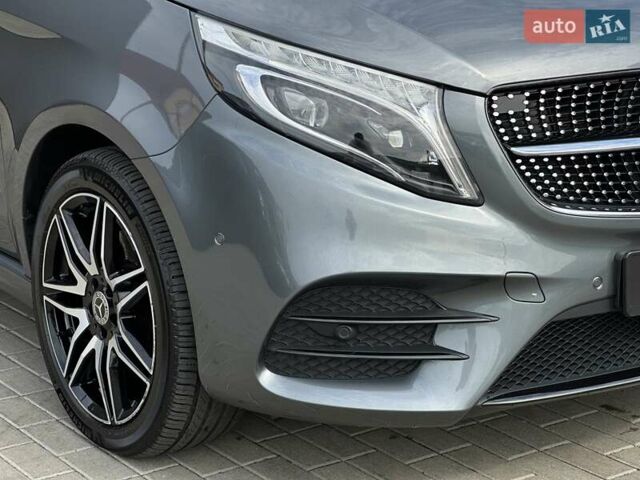 Серый Мерседес В-Класс, объемом двигателя 2.14 л и пробегом 71 тыс. км за 79000 $, фото 3 на Automoto.ua