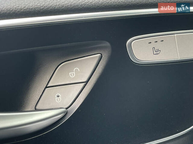 Серый Мерседес В-Класс, объемом двигателя 2 л и пробегом 130 тыс. км за 64500 $, фото 34 на Automoto.ua