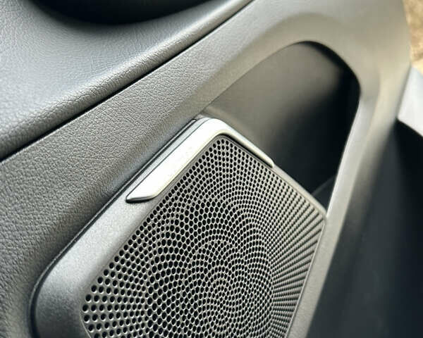 Сірий Мерседес В-Клас, об'ємом двигуна 2.14 л та пробігом 95 тис. км за 64500 $, фото 74 на Automoto.ua