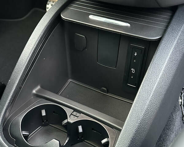 Сірий Мерседес В-Клас, об'ємом двигуна 2.14 л та пробігом 95 тис. км за 64500 $, фото 66 на Automoto.ua