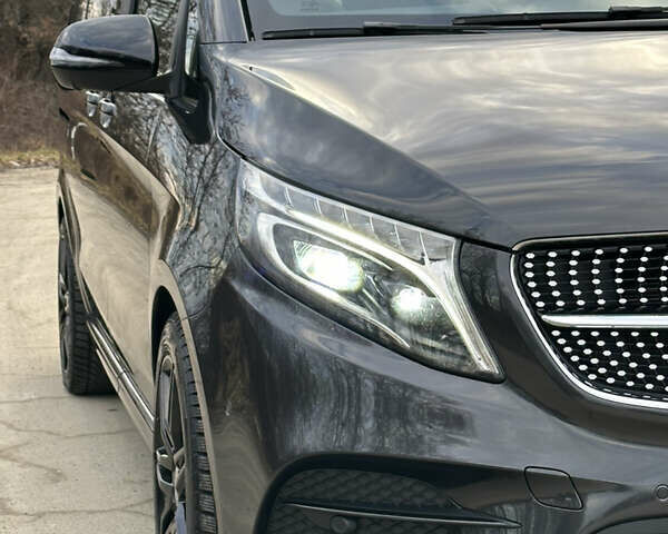 Сірий Мерседес В-Клас, об'ємом двигуна 2.14 л та пробігом 95 тис. км за 64500 $, фото 14 на Automoto.ua