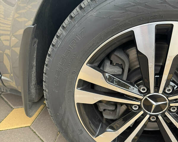 Сірий Мерседес В-Клас, об'ємом двигуна 2.14 л та пробігом 76 тис. км за 78000 $, фото 11 на Automoto.ua