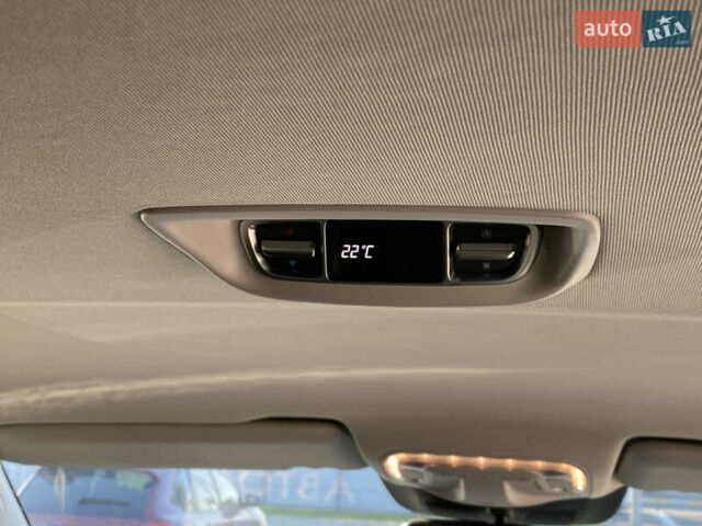 Сірий Мерседес В-Клас, об'ємом двигуна 1.95 л та пробігом 66 тис. км за 64999 $, фото 41 на Automoto.ua