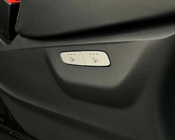 Серый Мерседес В-Класс, объемом двигателя 2.14 л и пробегом 26 тыс. км за 96000 $, фото 35 на Automoto.ua