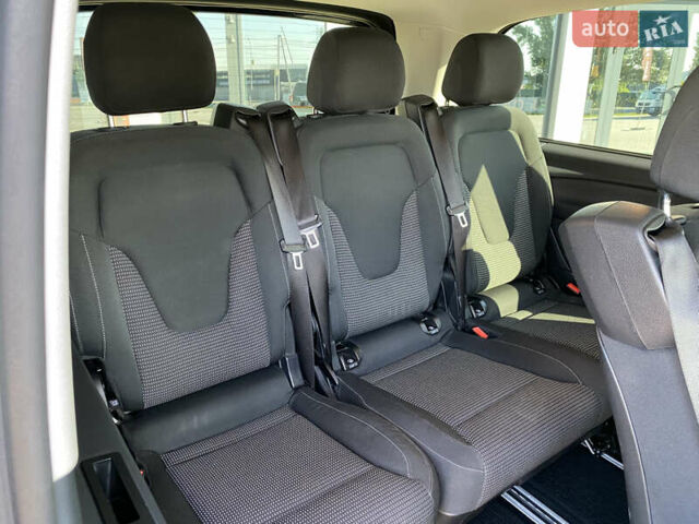 Сірий Мерседес В-Клас, об'ємом двигуна 1.95 л та пробігом 66 тис. км за 64999 $, фото 17 на Automoto.ua