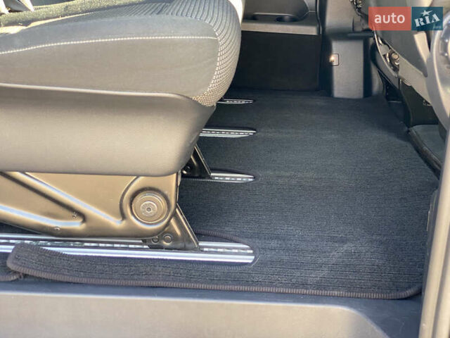 Сірий Мерседес В-Клас, об'ємом двигуна 1.95 л та пробігом 66 тис. км за 64999 $, фото 16 на Automoto.ua